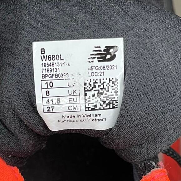 Women New Balance Fresh Foam 680v7 Mesh Athletic Running Sneaker Size 10 Black - Picture 6 of 6